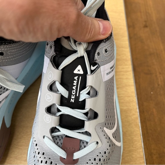 Nike Wm’s ZoomX Zegama Trail Running Shoes #DH0625-005 Light Smoke Grey Sz 6.5 - Picture 10 of 16